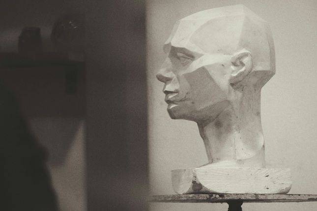 sculpture of head looking to the side